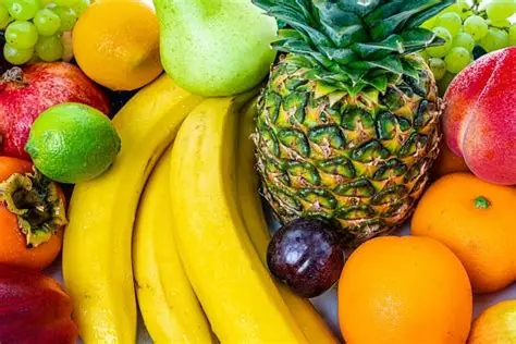woman arrested in medina market over fruit ripening chemical